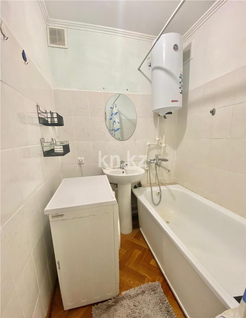 Продажа 2-комнатной квартиры, 46 м², мкр. Мамраева (Восток-5) в Караганде - фото 11