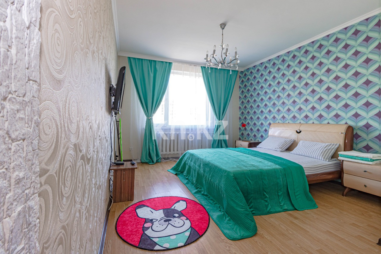 Аренда 1-комнатной квартиры посуточно, 40 м² в Астане