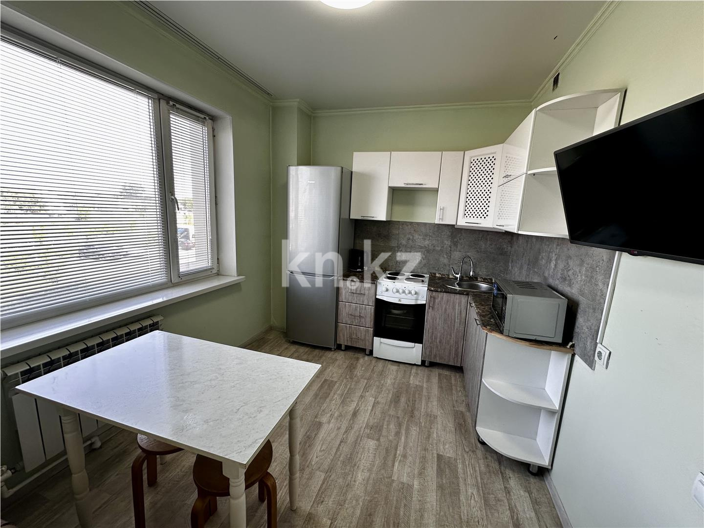 Продажа 1-комнатной квартиры, 52 м², пр. Республики в Караганде - фото 8