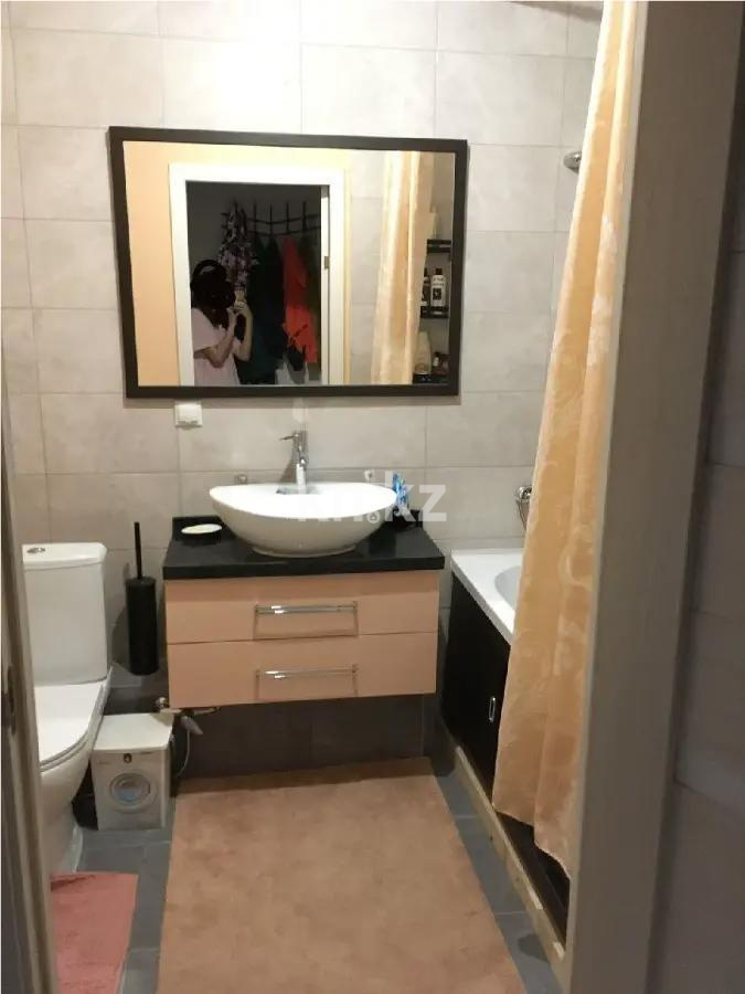 Продажа 2-комнатной квартиры, 28 м², ул. Садвакасова, дом  35 в Алматы - фото 4