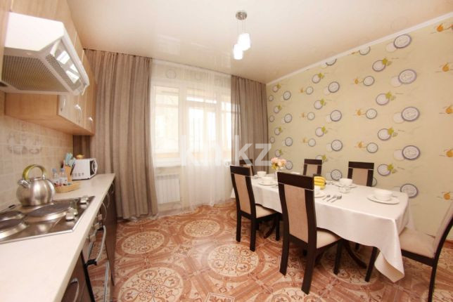 Аренда 3-комнатной квартиры посуточно, 130 м², ул. Розыбакиева, дом  289 в Алматы - фото 9