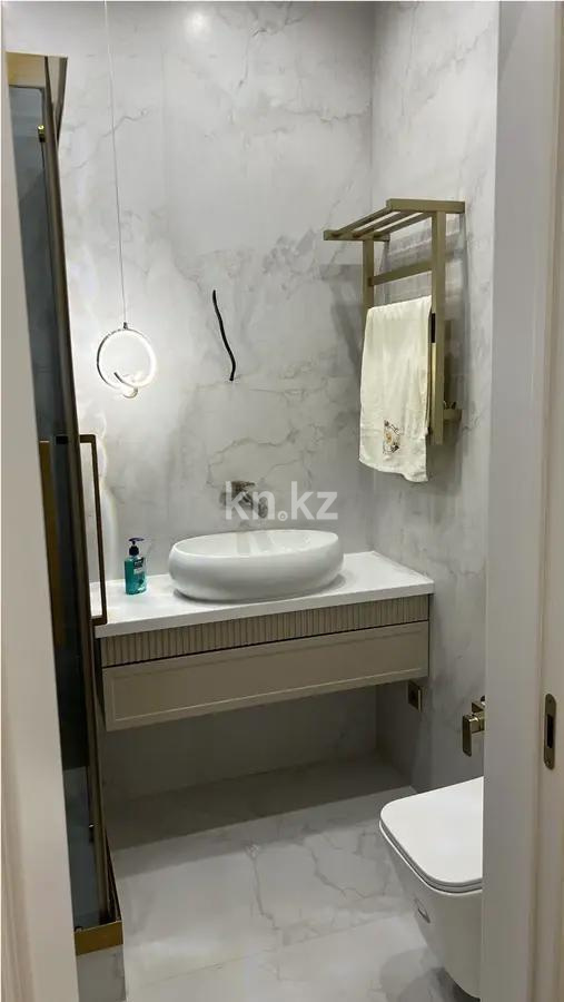 Продажа 2-комнатной квартиры, 55 м², ул. Салыкова, дом  40 в Алматы - фото 4