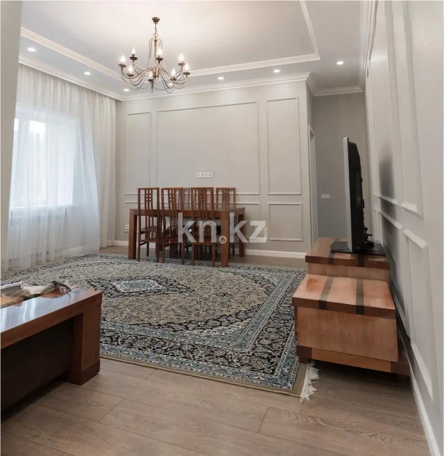 Продажа 2-комнатной квартиры, 72 м², ул. Аманжолова, дом  94/3 в Караганде