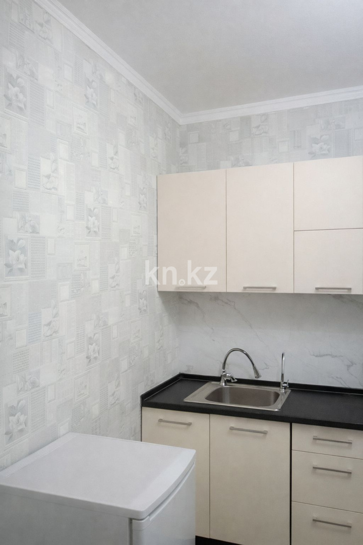 Аренда 1-комнатной квартиры, 40 м² в Астане