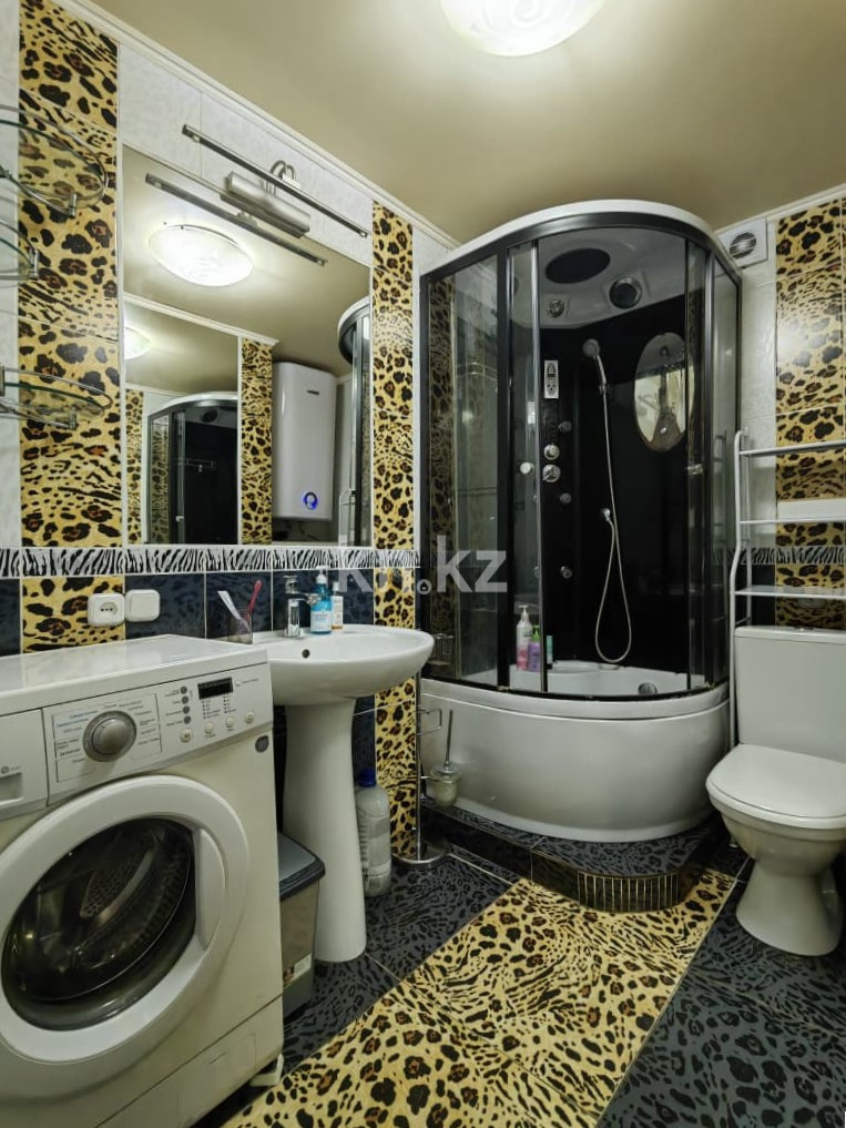 Продажа 3-комнатной квартиры, 71 м², ул. Ержанова, дом  47/2 в Караганде - фото 20