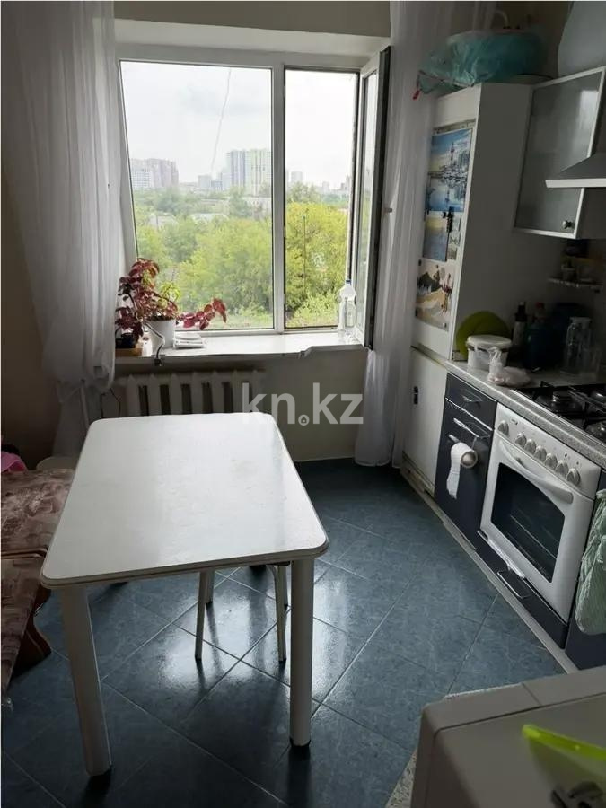 Продажа 4-комнатной квартиры, 80 м² в Астане - фото 4