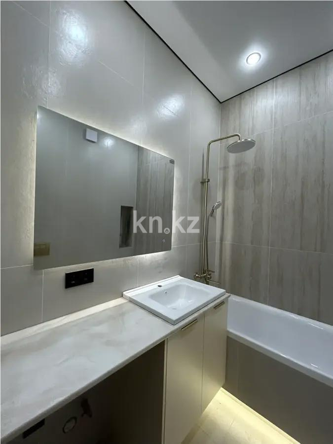 Продажа 1-комнатной квартиры, 40 м², ул. Райымбек батыра, дом  2 стр в Астане - фото 3