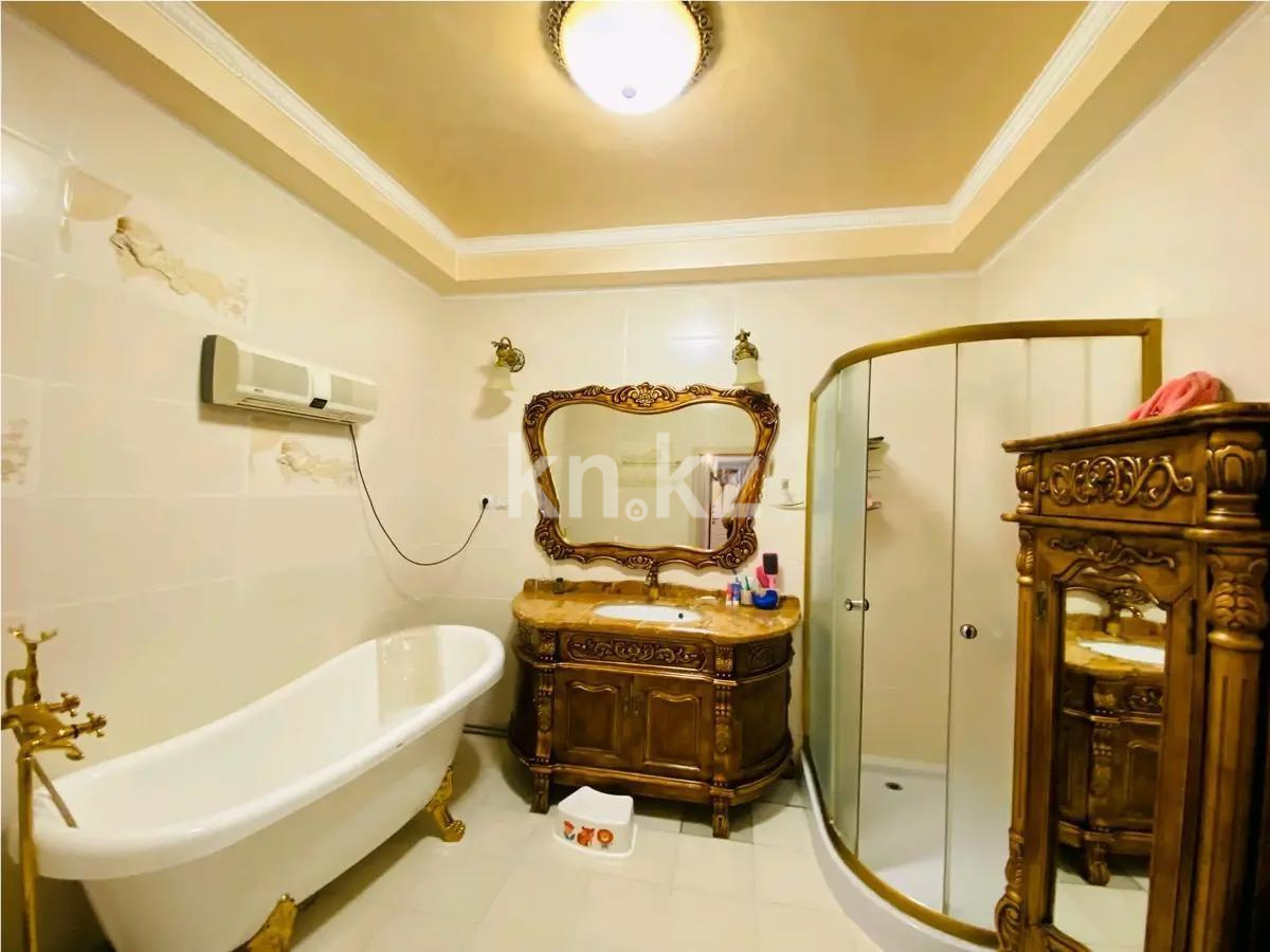 Продажа 2-комнатной квартиры, 90 м², ул. Бокейхана, дом  8 в Астане - фото 4