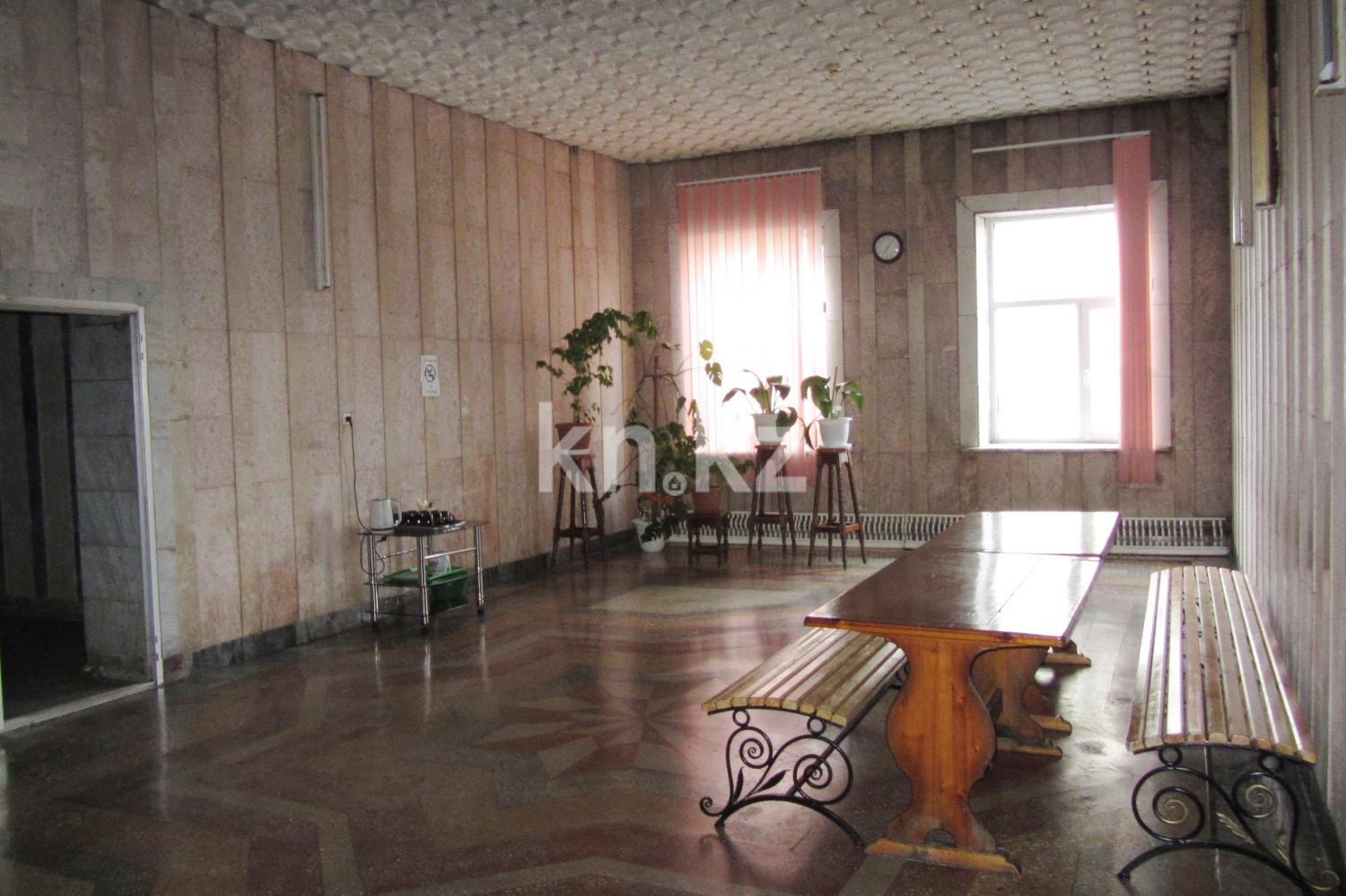 Продажа , 1400 м², Район шахты 50 лет Октябрьской революции в Караганде - фото 5