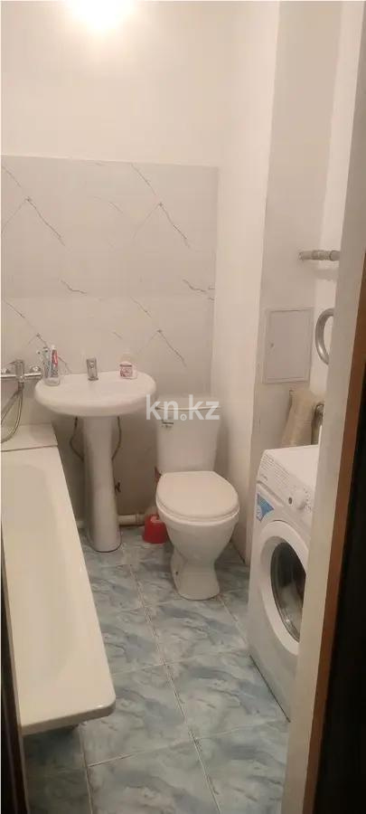 Продажа 1-комнатной квартиры, 40.9 м², пр. Рыскулова, дом  35 в Алматы - фото 3