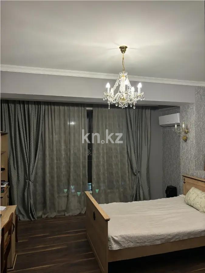 Продажа 4-комнатной квартиры, 161 м², ул. Ходжанова, дом  81 в Алматы - фото 4