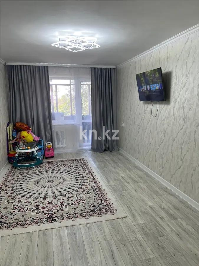 Продажа 2-комнатной квартиры, 48 м², 2 кв-л, дом  24 в Караганде