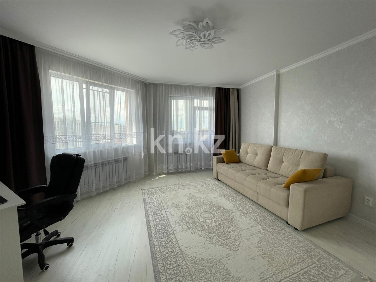 Продажа 2-комнатной квартиры, 72 м², ул. Нуршайыкова в Астане