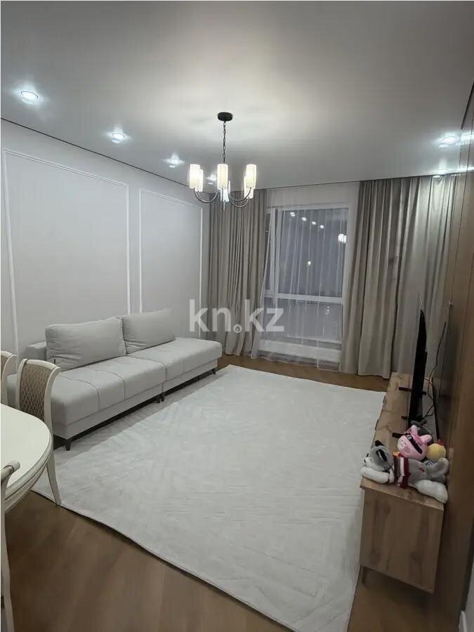 Продажа 2-комнатной квартиры, 76 м² в Астане