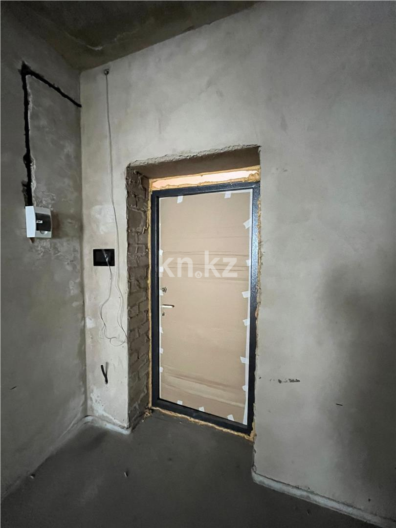 Продажа 3-комнатной квартиры, 94 м², ул. Университетская в Караганде - фото 9