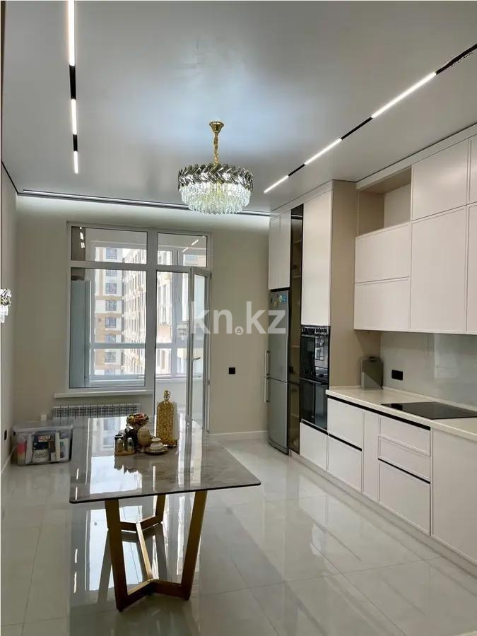 Продажа 3-комнатной квартиры, 112 м², ул. Утеген батыра, дом  11д в Алматы - фото 4