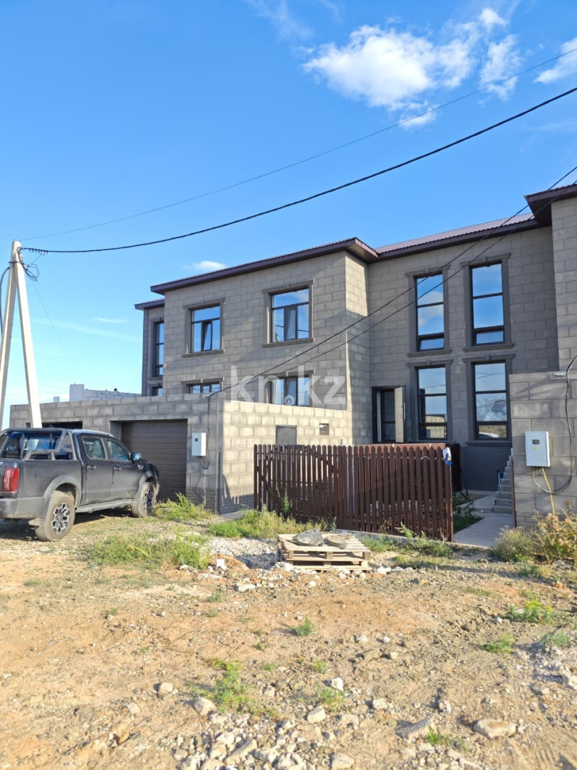 Продажа 5-комнатного дома, 216 м² в Караганде