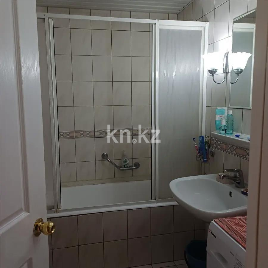 Продажа 2-комнатной квартиры, 70 м² в Астане - фото 3