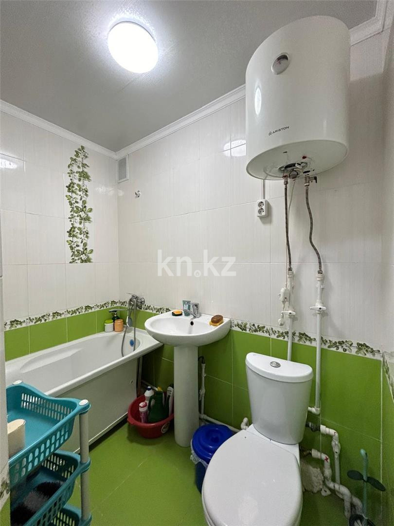 Продажа 2-комнатной квартиры, 47 м², ул. Язева в Караганде - фото 10