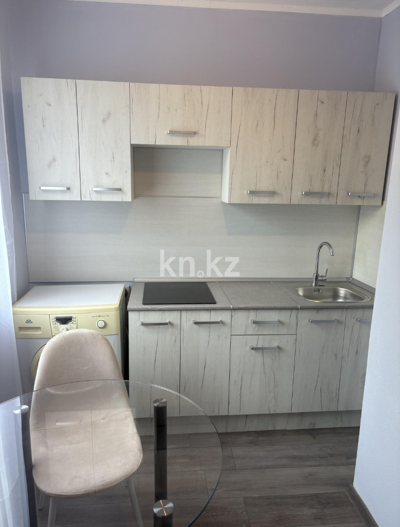 Аренда 1-комнатной квартиры, 32 м², пр. Жибек жолы, дом  4 - ул. Бузурбаева в Алматы - фото 3