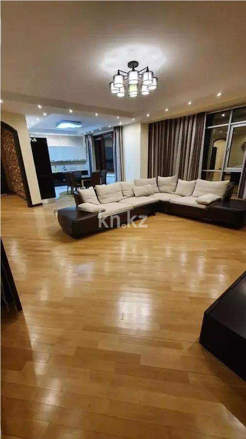 Продажа 4-комнатной квартиры, 220 м² в Алматы