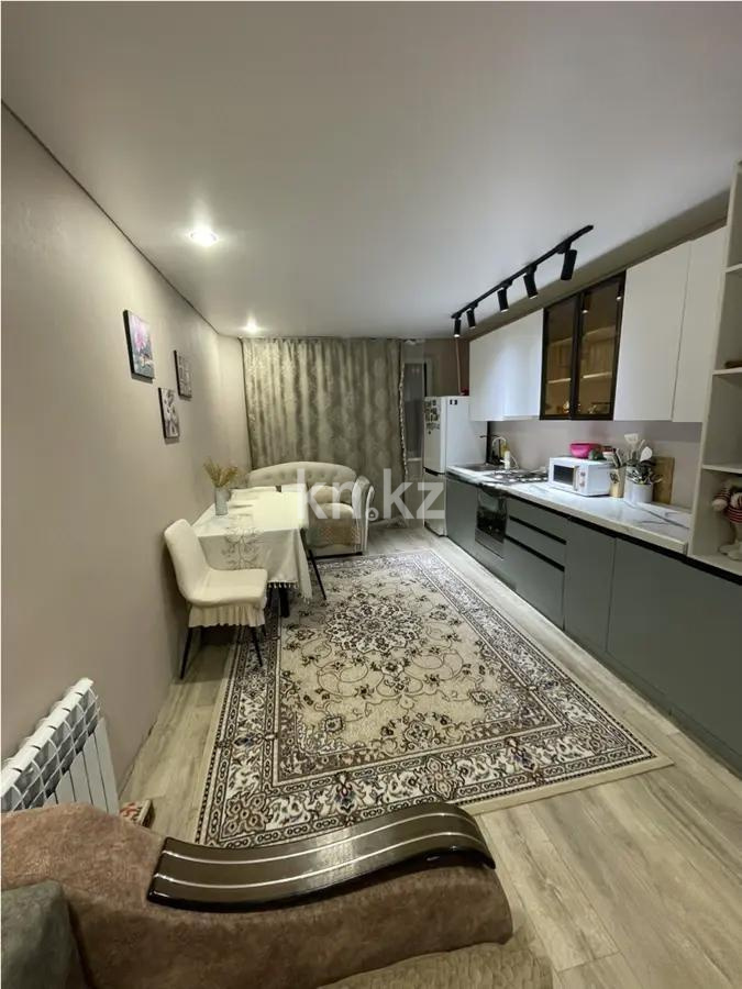 Продажа 3-комнатной квартиры, 65 м² в Шахтинске - фото 3