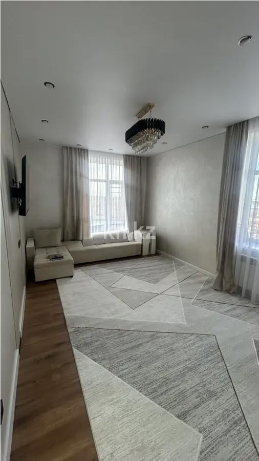 Продажа 2-комнатной квартиры, 65 м² в Караганде