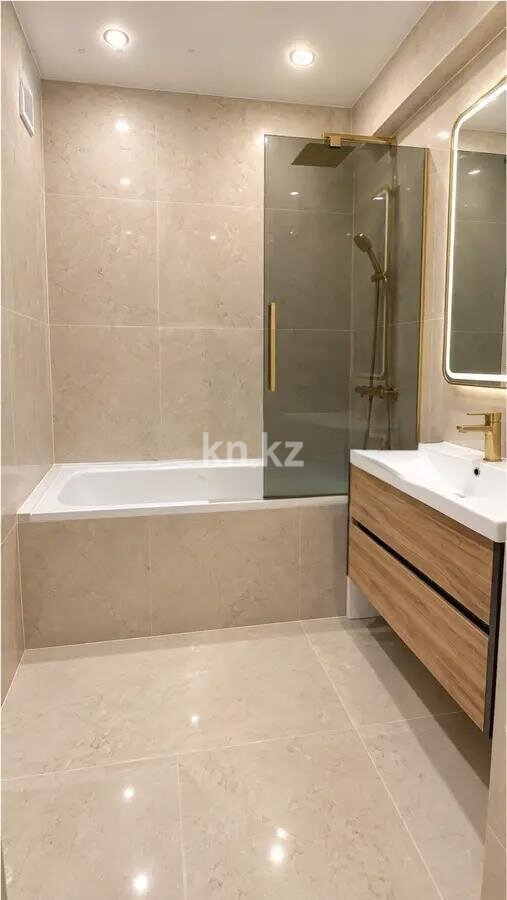 Продажа 3-комнатной квартиры, 77 м² в Алматы - фото 3