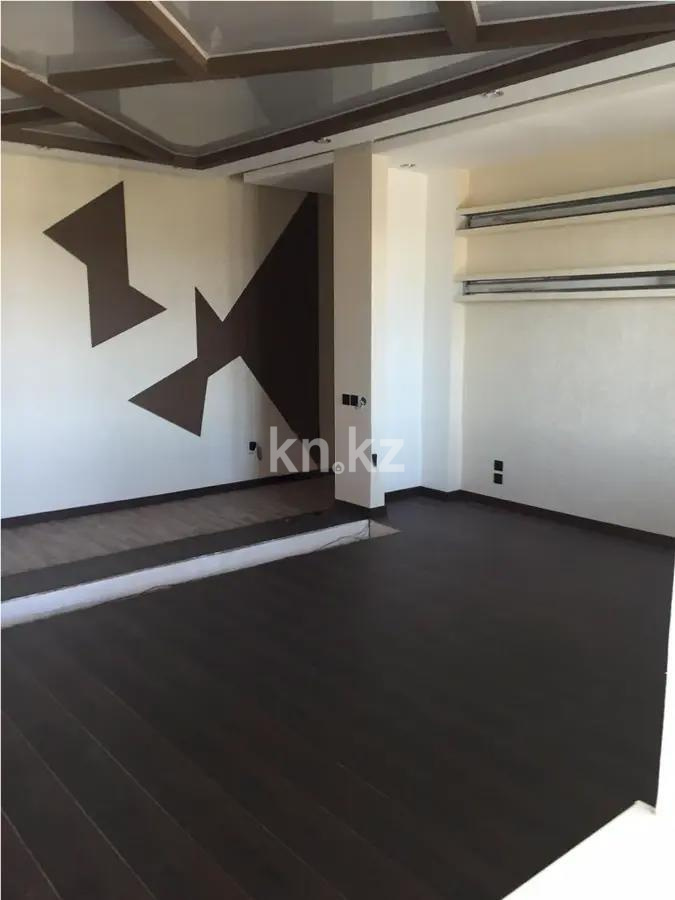 Продажа 2-комнатной квартиры, 88 м² в Караганде