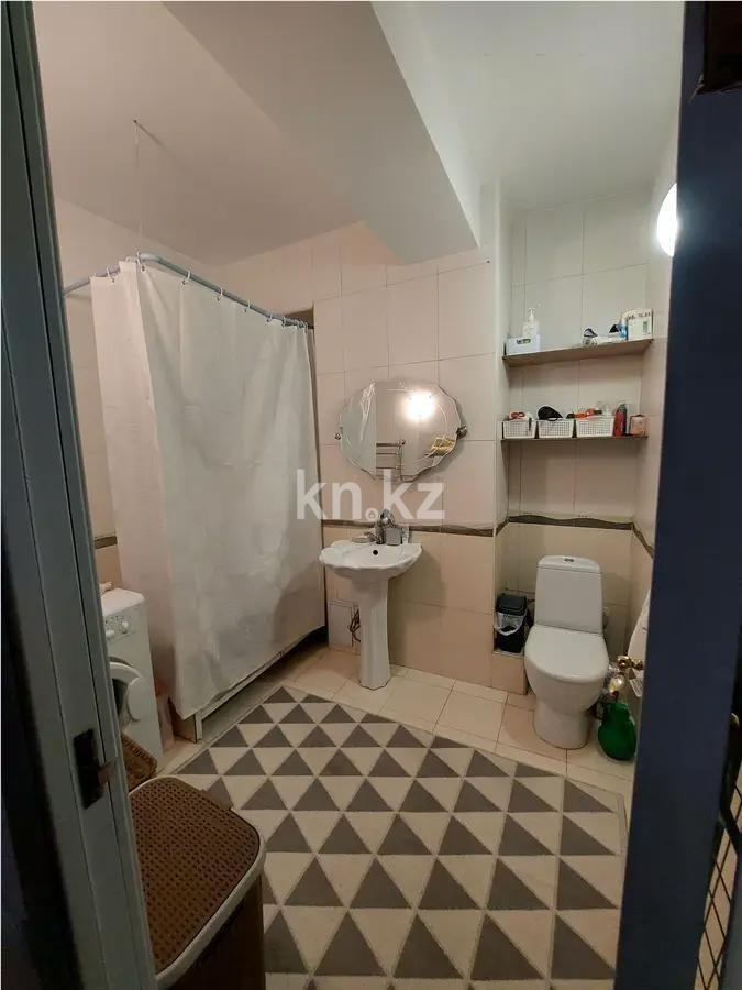 Продажа 3-комнатной квартиры, 104.2 м², ул. Нурмакова, дом  79 в Алматы - фото 5