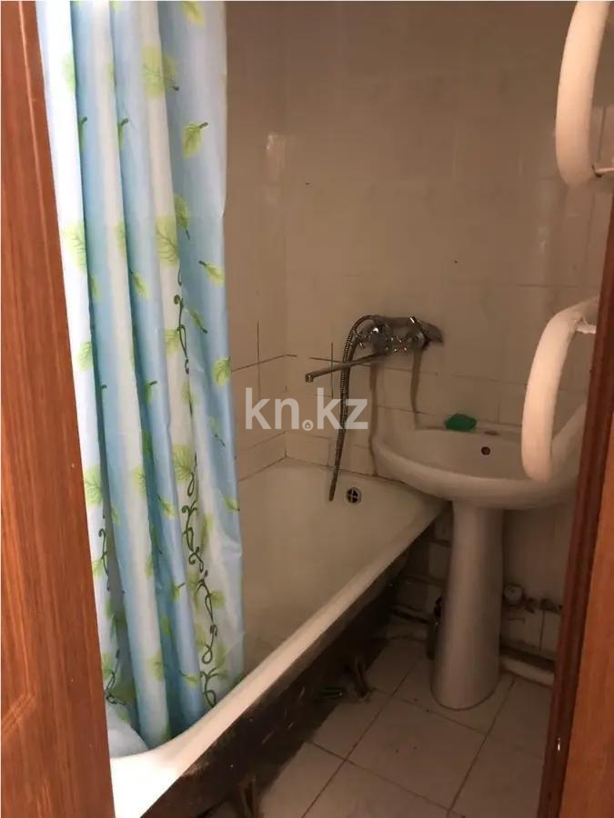 Продажа 2-комнатной квартиры, 45 м², ул. Карасай батыра, дом  90 в Алматы - фото 4