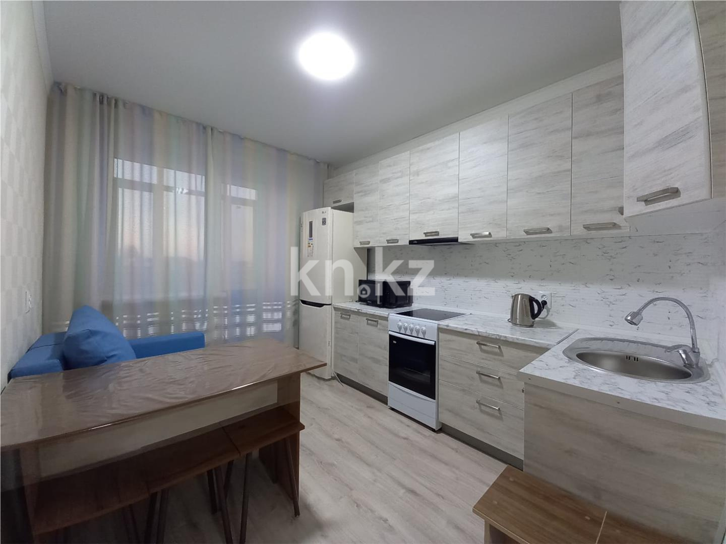 Продажа 2-комнатной квартиры, 64 м², ул. Айнакол в Астане - фото 7
