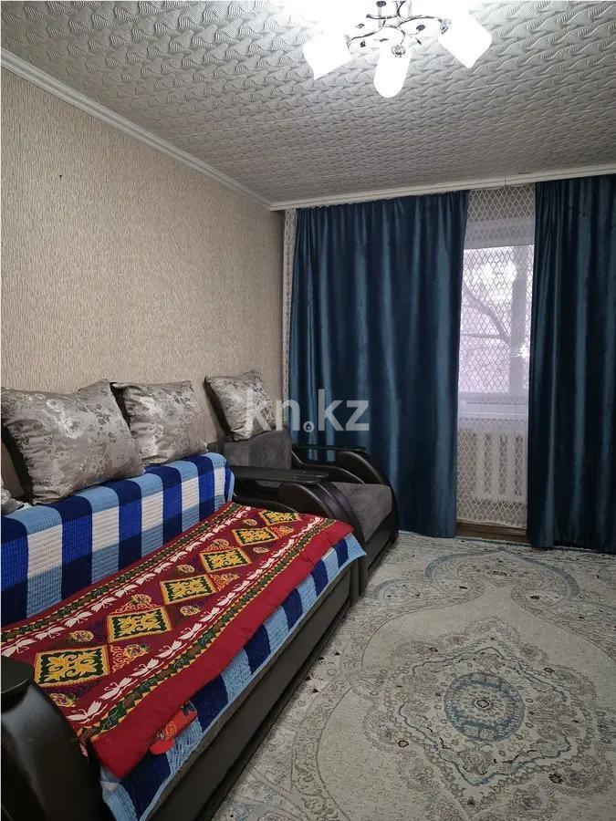 Продажа 1-комнатной квартиры, 38 м², мкр. Восток-1, дом  6/1 в Караганде