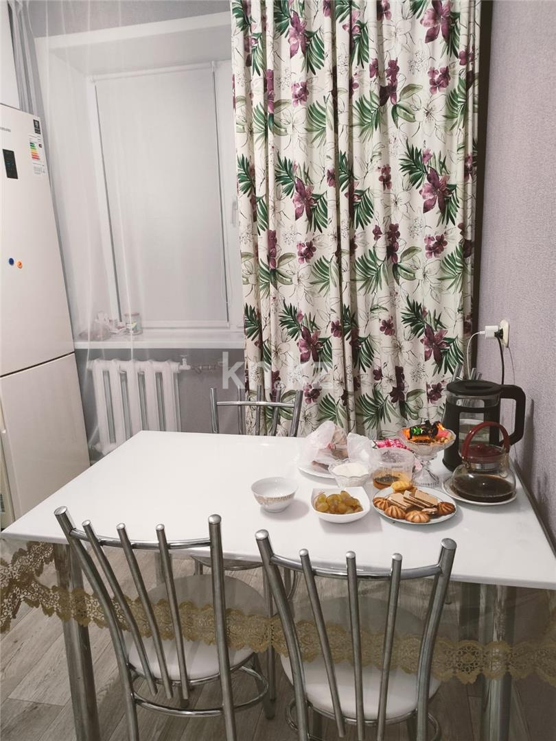 Продажа 3-комнатной квартиры, 64 м², ул. Жекибаева в Караганде - фото 8