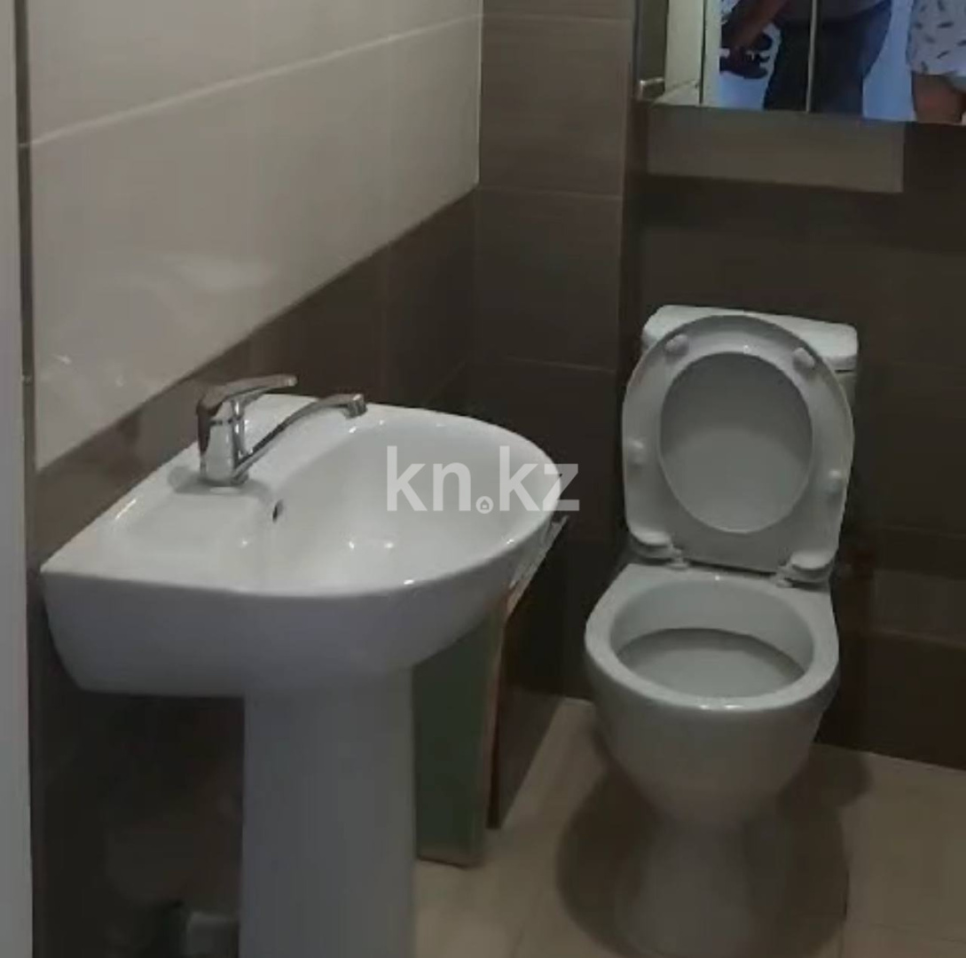 Аренда 2-комнатной квартиры, 75 м² в Астане - фото 10