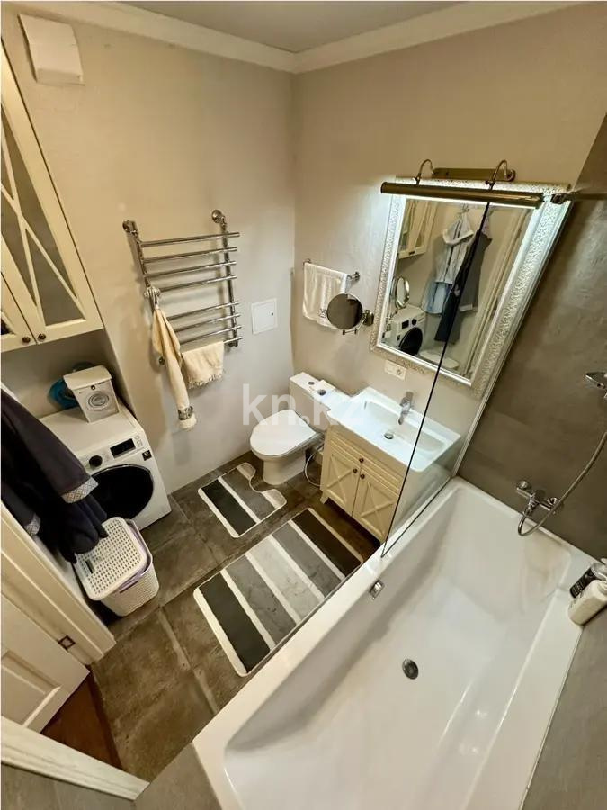 Продажа 3-комнатной квартиры, 107 м², ул. Аскарова, дом  21/20 в Алматы - фото 7