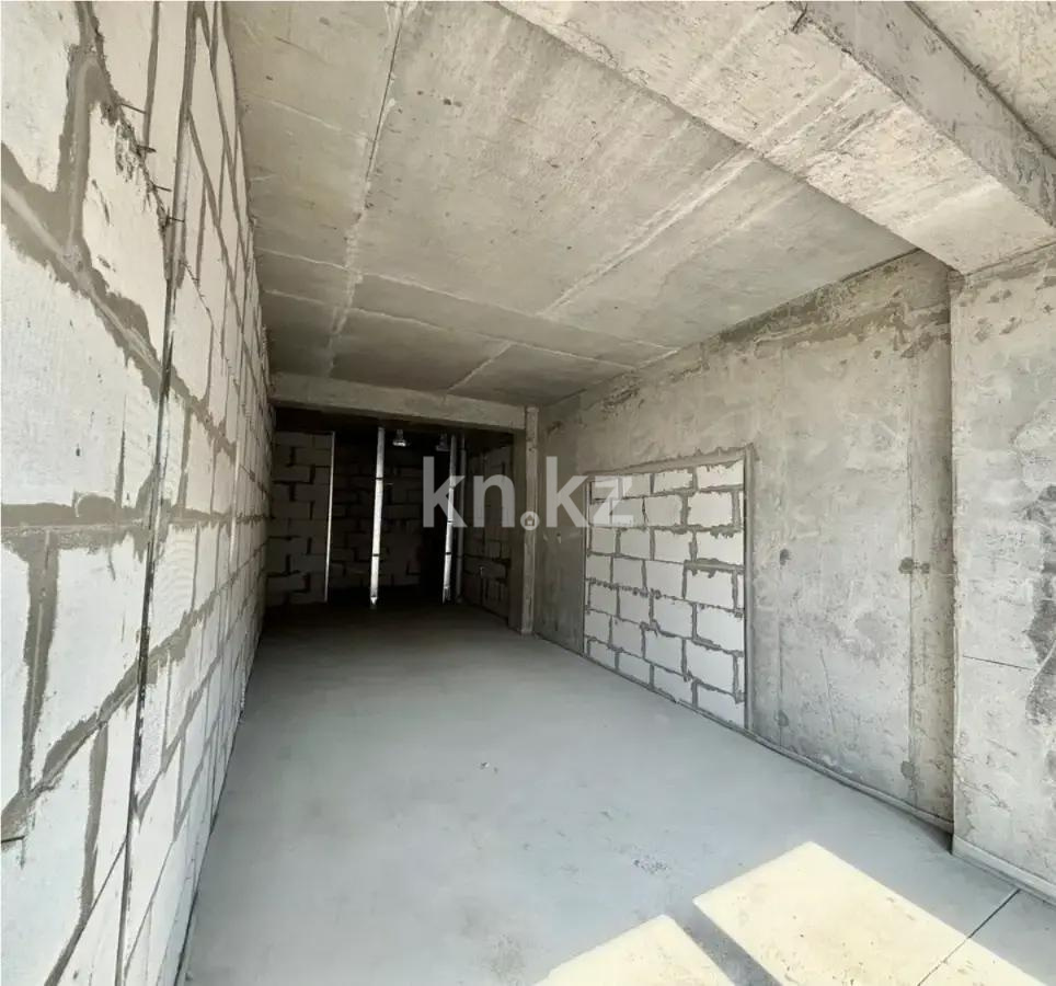 Продажа 1-комнатной квартиры, 41 м², ул. Илтипат, дом  45/1 в Алматы - фото 2