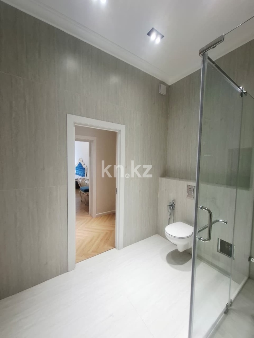 Продажа 4-комнатной квартиры, 142.4 м² в Алматы - фото 26