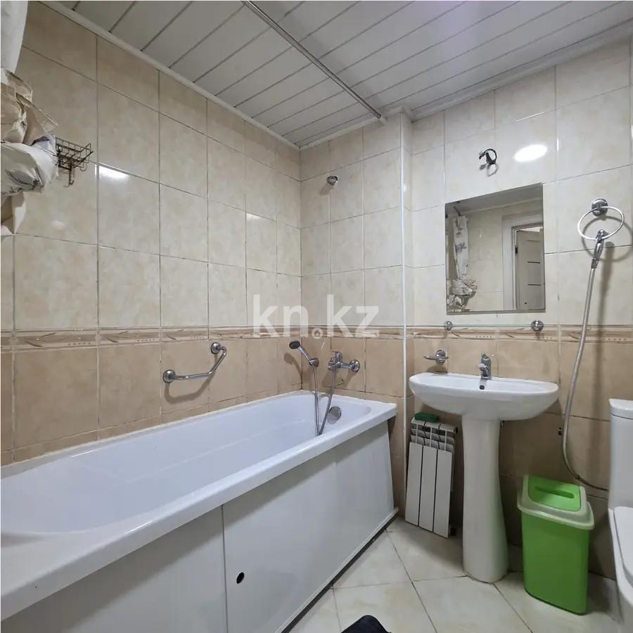 Продажа 2-комнатной квартиры, 45 м² в Алматы - фото 4