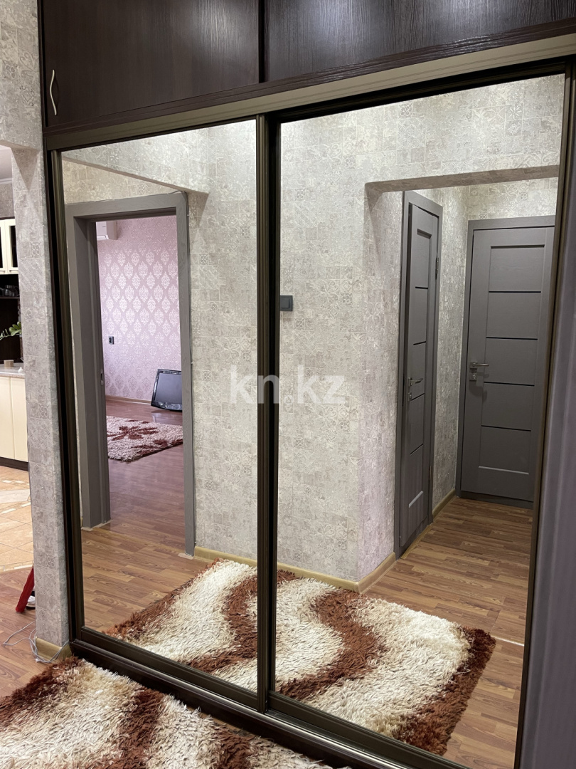 Аренда 2-комнатной квартиры, 66 м², Ислама Каримова, дом  52 - ул. Толе би в Алматы - фото 18