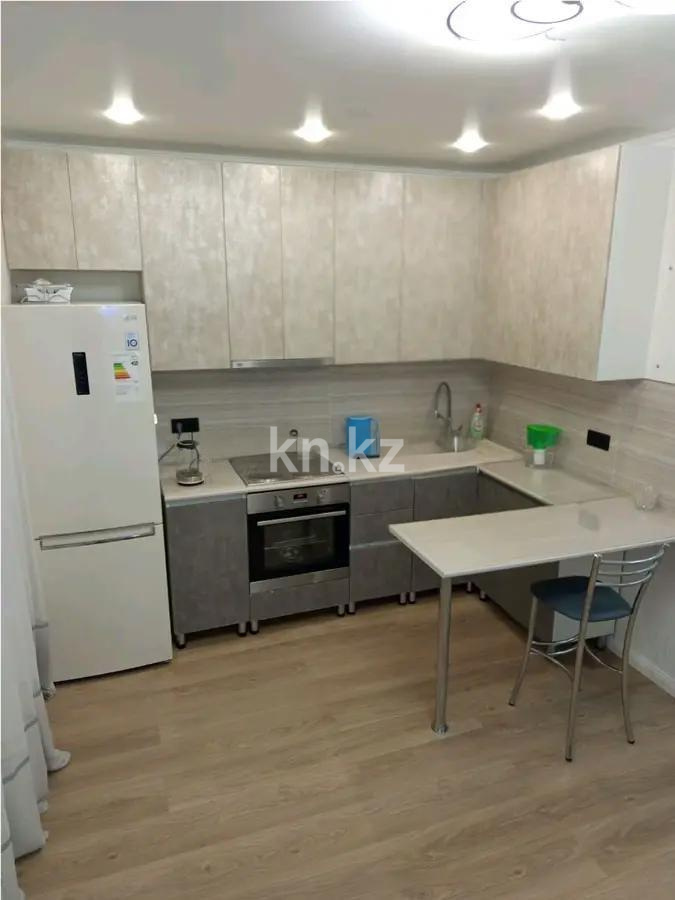 Продажа 1-комнатной квартиры, 40 м², 137 учетный квартал, дом  349 в Караганде - фото 3