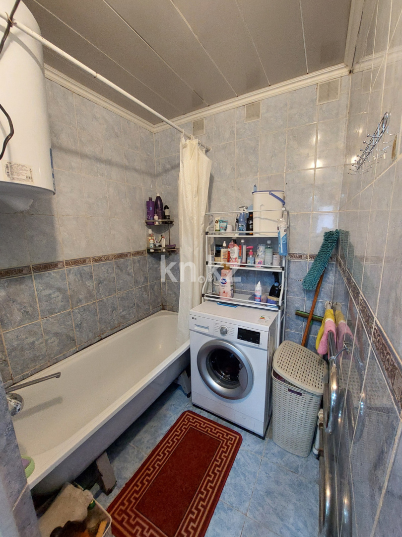 Продажа 3-комнатной квартиры, 63 м², ул. Библиотечная в Караганде - фото 10