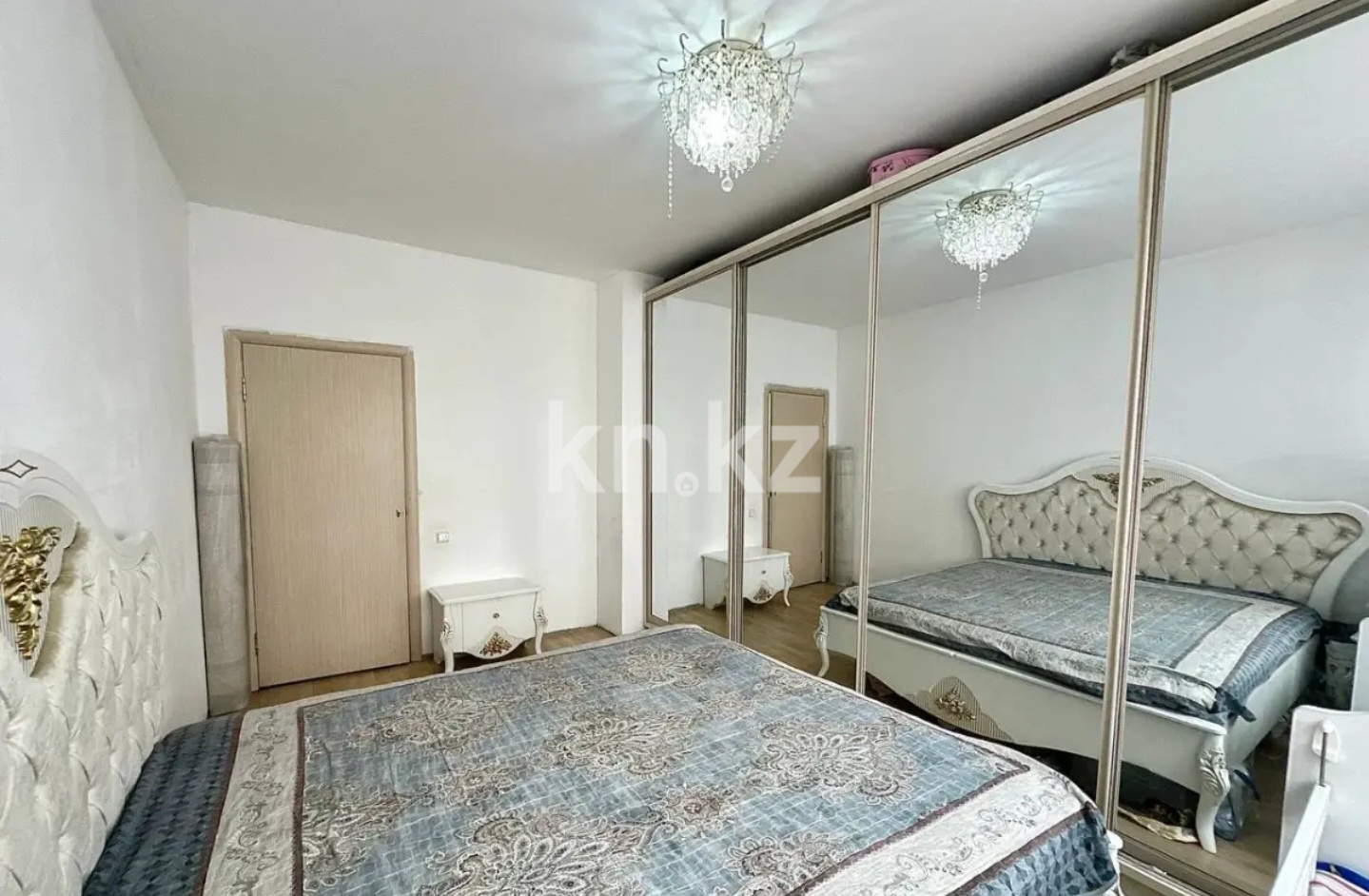 Продажа 2-комнатной квартиры, 63 м², мкр-н Жас Канат, дом  1/4 в Алматы - фото 2