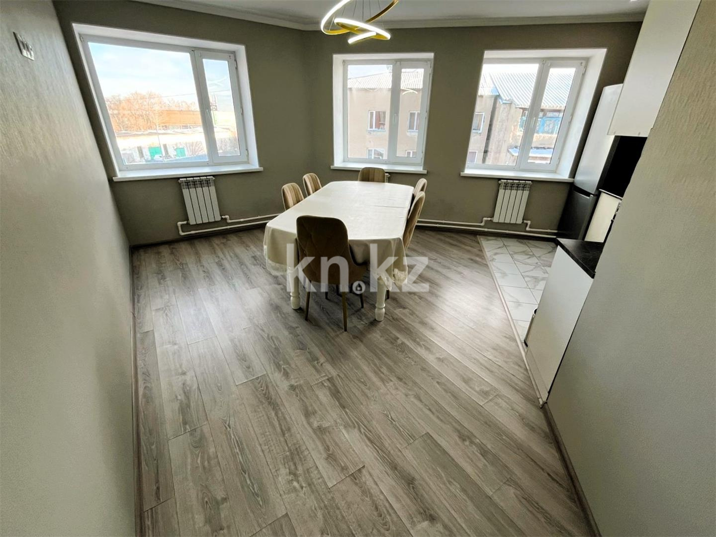 Продажа 3-комнатной квартиры, 86 м², 83 квартал в Караганде - фото 12