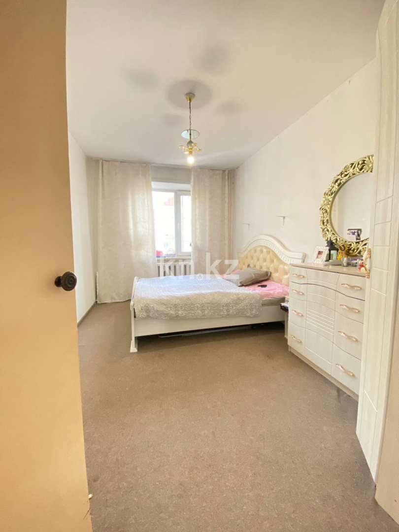 Продажа 3-комнатной квартиры, 64 м², мкр-н Гульдер-1, дом  9 в Караганде - фото 5