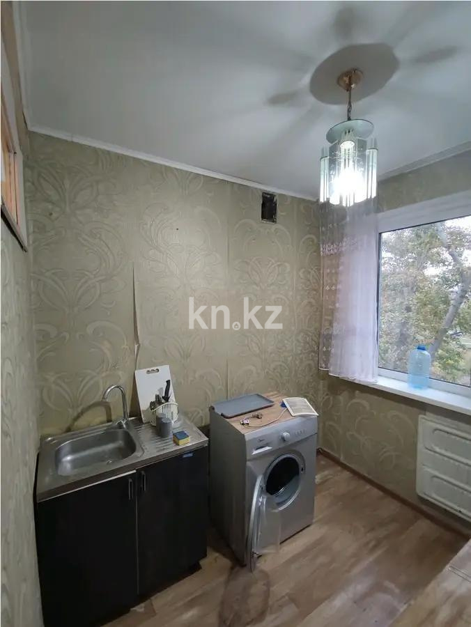 Продажа 2-комнатной квартиры, 44 м², 23 мкр., дом  34 в Караганде - фото 3