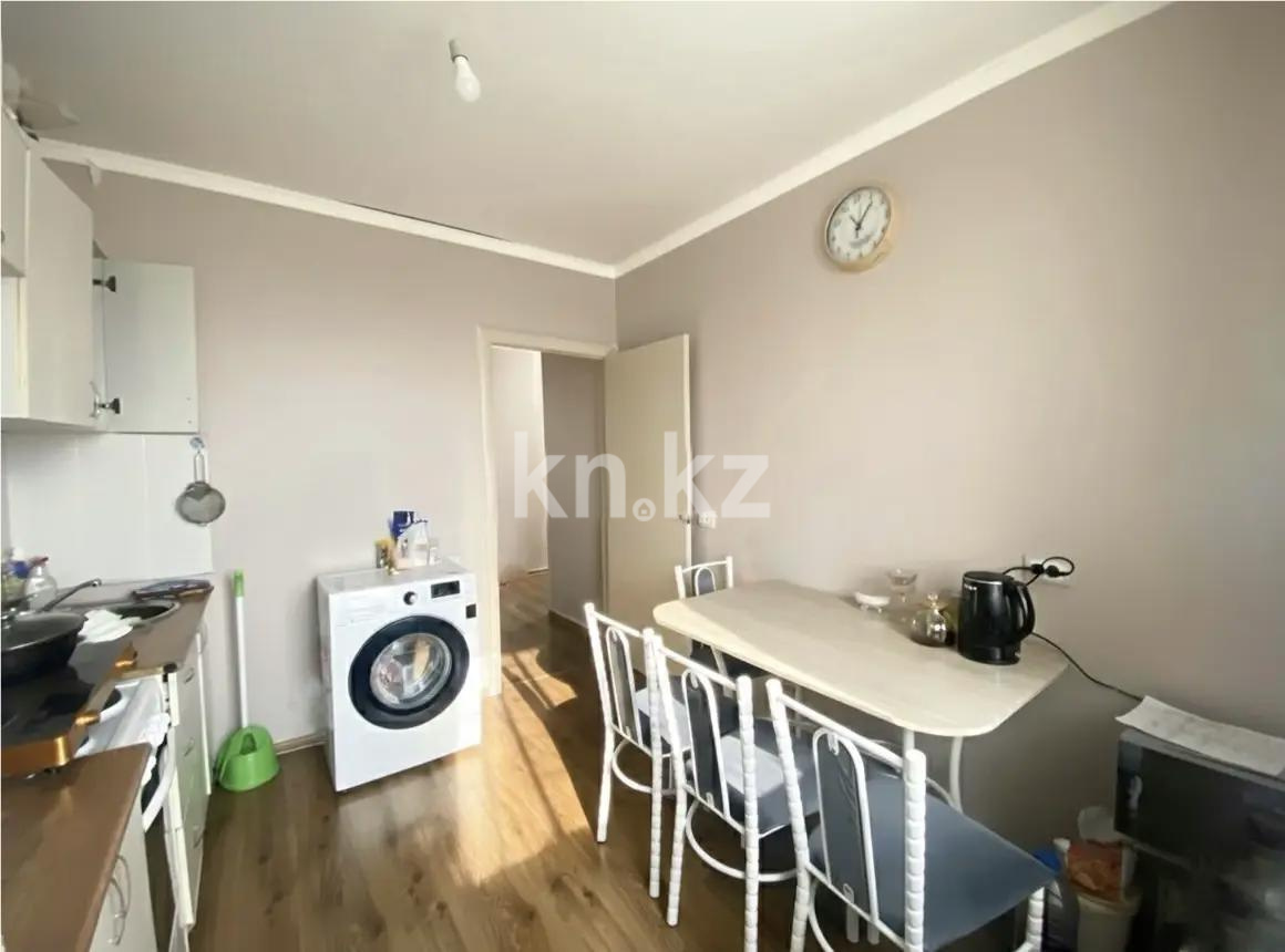 Продажа 2-комнатной квартиры, 57 м², пр. Абылай хана, дом  54 в Астане - фото 3