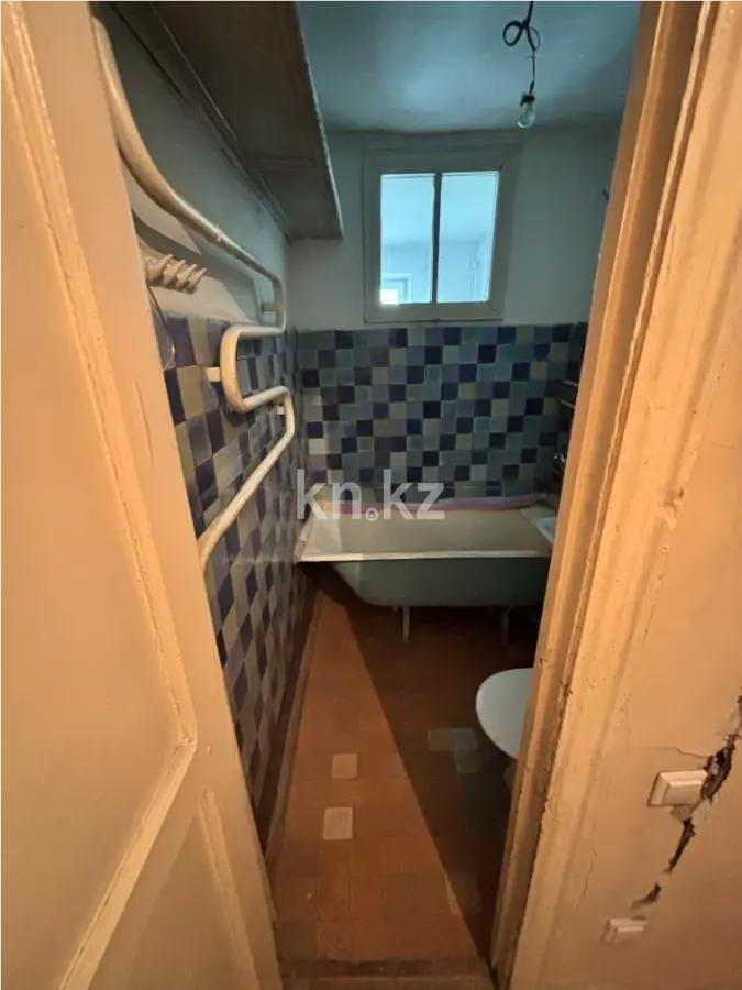 Продажа 2-комнатной квартиры, 40.8 м² в Алматы - фото 4