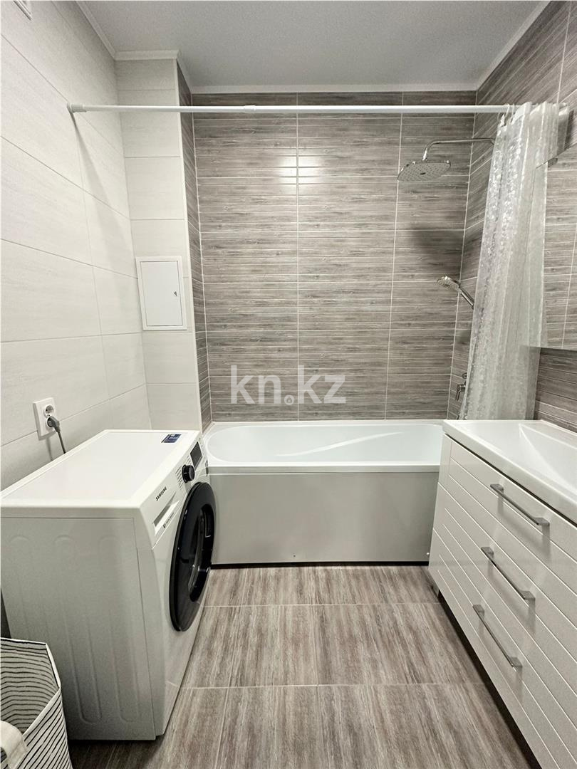 Продажа 3-комнатной квартиры, 88 м², мкр. Степной-2, дом  14/1 в Караганде - фото 12