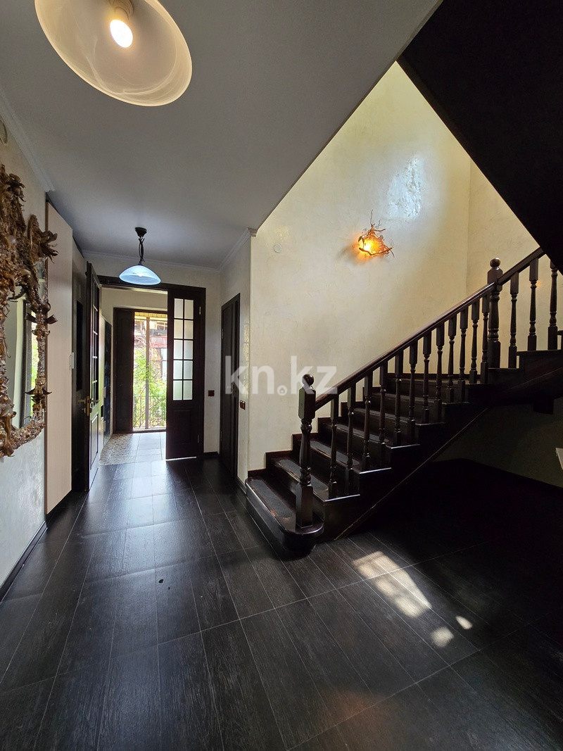 Продажа 4-комнатного дома, 183 м², ул. Центральная, дом  7/2 в Алматы - фото 13